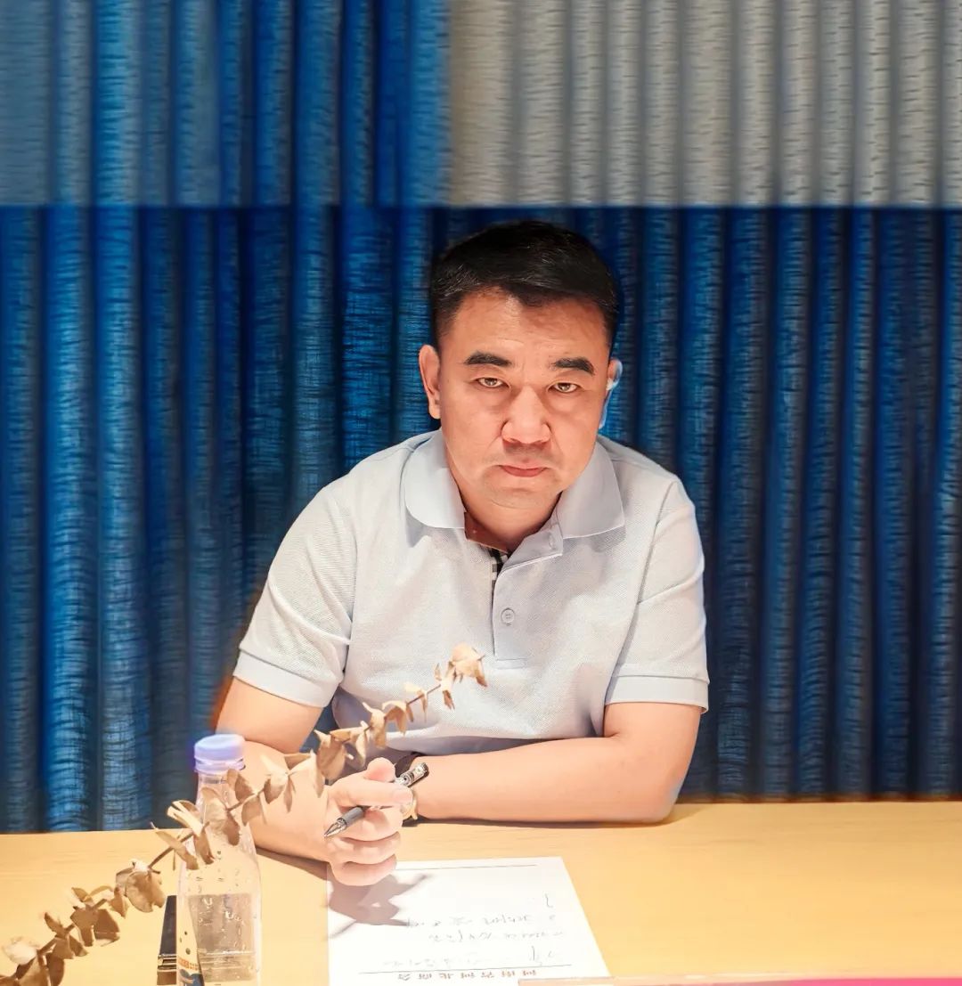 河南省河北商会开展迎七一主题党日活动暨轮值会长交接